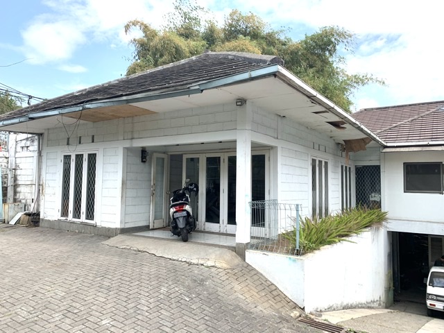 Ruang usaha dijual sukahaji